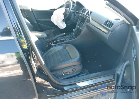 2014 Volkswagen Passat 2.0L Tdi Sel Premium from USA, damaged, VIN 1VWCN7A33EC005129